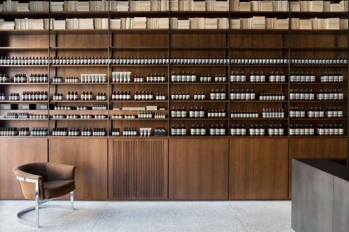 高端護膚品牌新成員，佐泰洗護男士系列，護膚也高端！